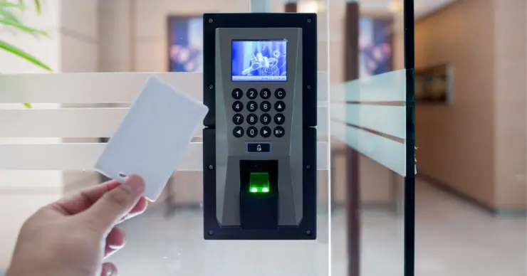 Lecteur de badge pour contrôle d’accès sécurisé